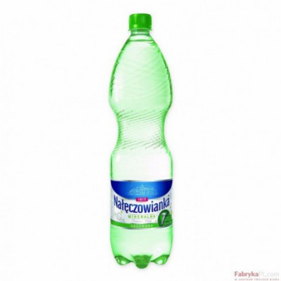 Woda NAŁĘCZOWIANKA gazowana 1.5L butelka PET